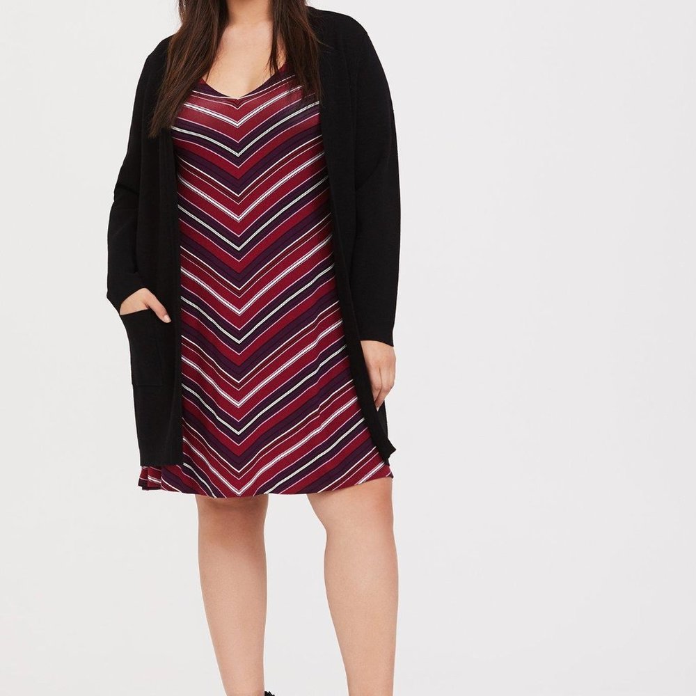 Torrid Size 6 Mini Super Soft Trapeze Dress, Burgundy & White Chevron St… - Picture 7 of 7